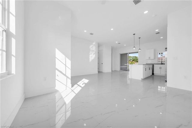 3212 20th ST W, Lehigh Acres, FL 33971