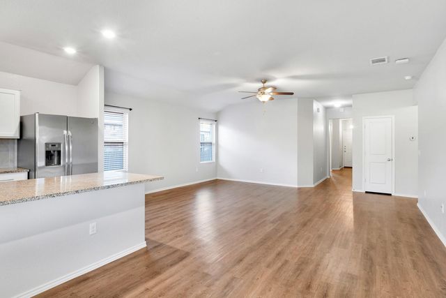 213 Andesite TRL, Buda, TX 78610