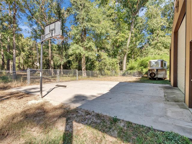 22861 Weser Drive, Porter, TX 77365