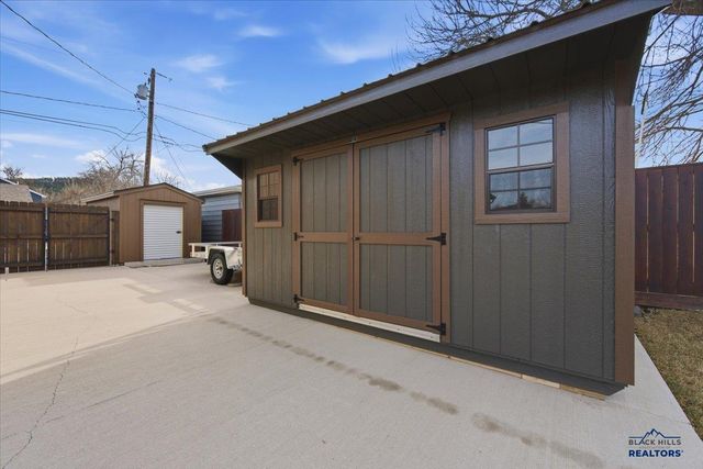 1820 PINE STREET, Sturgis, SD 57785