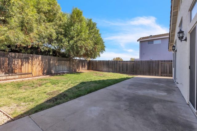 8981 Mandalay Ct, Elk Grove, CA 95624