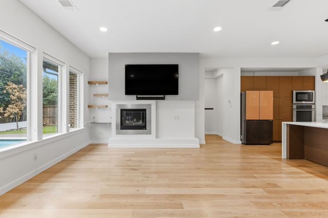787 Benalla Drive, Frisco, TX 75036