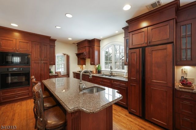 646 Forest Ave, Westfield Town, NJ 07090