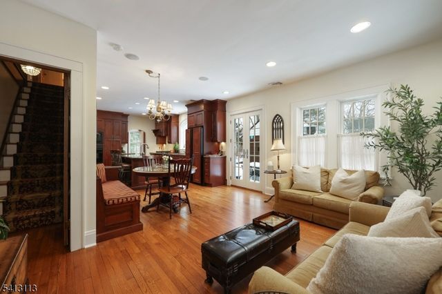 646 Forest Ave, Westfield Town, NJ 07090