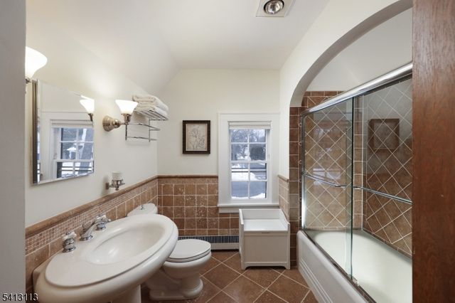 646 Forest Ave, Westfield Town, NJ 07090