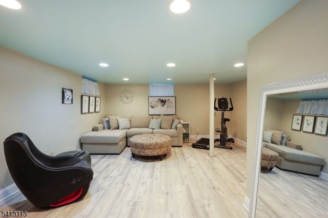 646 Forest Ave, Westfield Town, NJ 07090