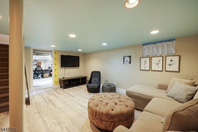 646 Forest Ave, Westfield Town, NJ 07090