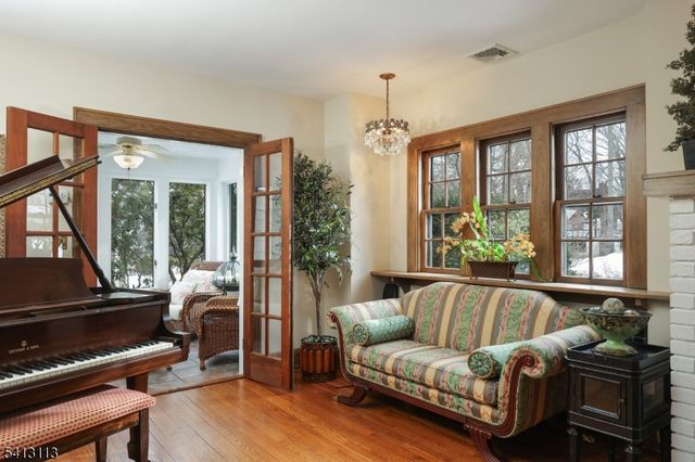 646 Forest Ave, Westfield Town, NJ 07090