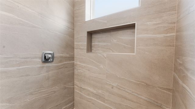 2925 spruce valley Lane 310, Dallas, TX 75233