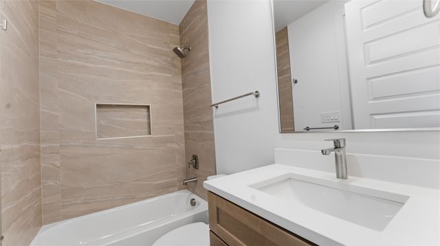 2925 spruce valley Lane 310, Dallas, TX 75233