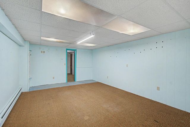 612 Vermont Route 15 West, Hyde Park, VT 05655