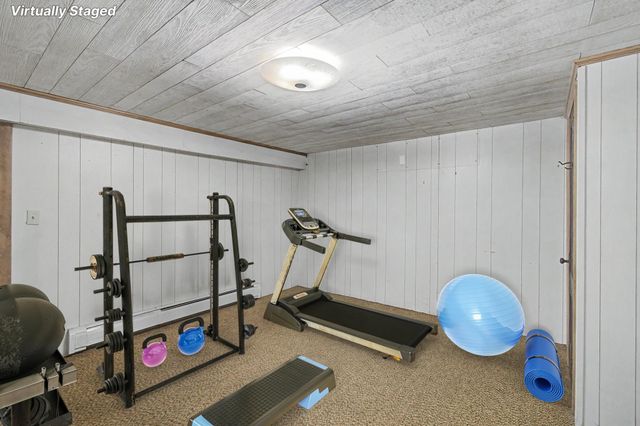 612 Vermont Route 15 West, Hyde Park, VT 05655