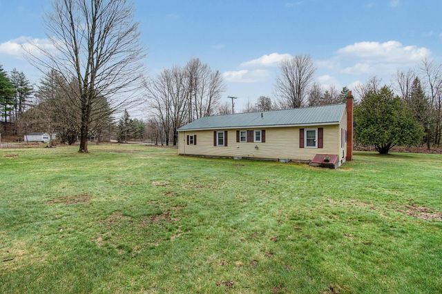 612 Vermont Route 15 West, Hyde Park, VT 05655