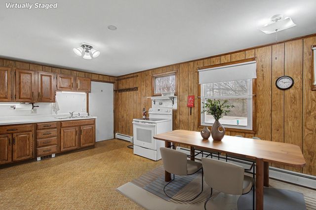 612 Vermont Route 15 West, Hyde Park, VT 05655