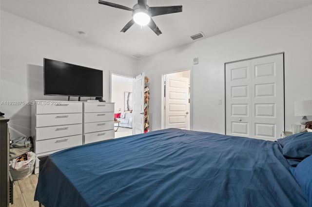 7809 NW 104th Ave 1, Doral, FL 33178