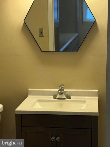 6731 FOX MEADOW RD, Gwynn Oak, MD 21207