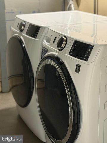 6731 FOX MEADOW RD, Gwynn Oak, MD 21207