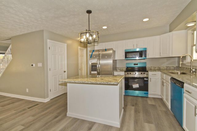 2087 Seaforth Place, Columbus, OH 43232