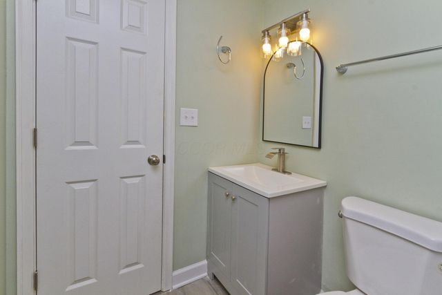 2087 Seaforth Place, Columbus, OH 43232