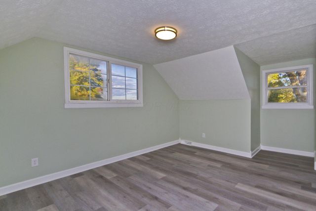 2087 Seaforth Place, Columbus, OH 43232