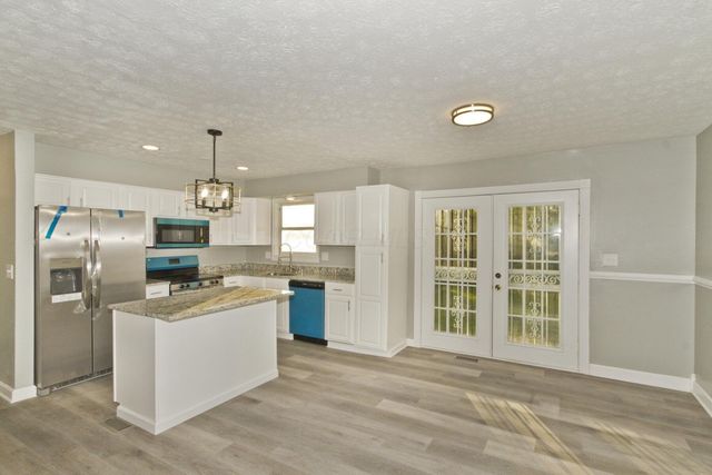 2087 Seaforth Place, Columbus, OH 43232