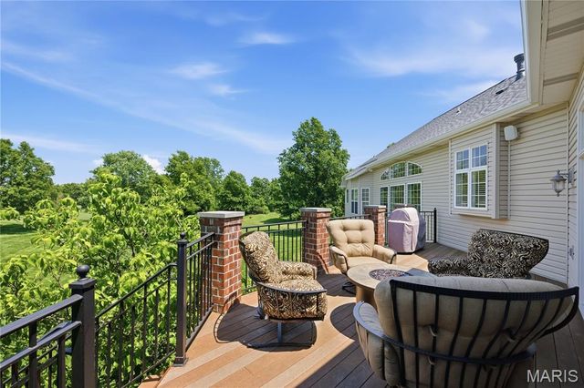 238 Cornwall Drive, Weldon Spring, MO 63304