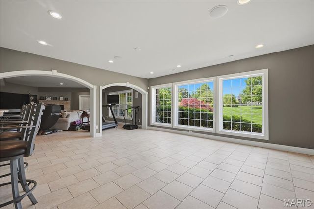 238 Cornwall Drive, Weldon Spring, MO 63304