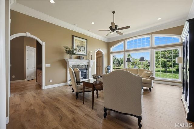 238 Cornwall Drive, Weldon Spring, MO 63304