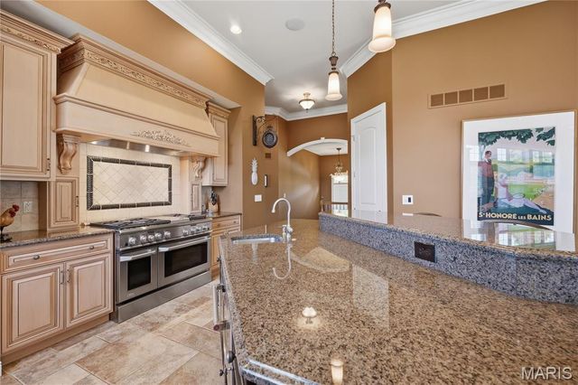 238 Cornwall Drive, Weldon Spring, MO 63304