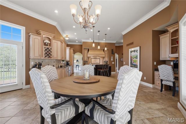 238 Cornwall Drive, Weldon Spring, MO 63304