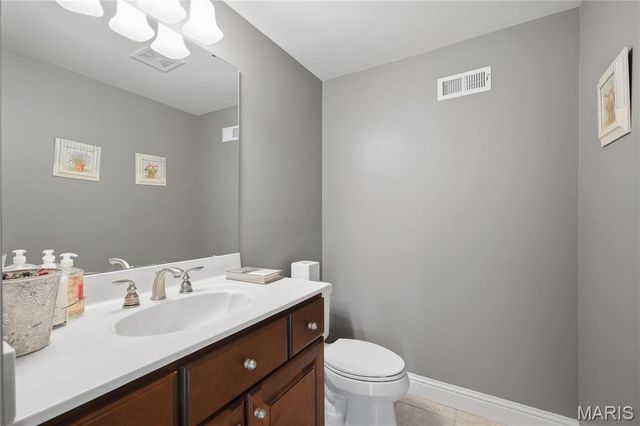 238 Cornwall Drive, Weldon Spring, MO 63304