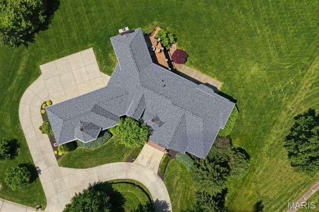 238 Cornwall Drive, Weldon Spring, MO 63304