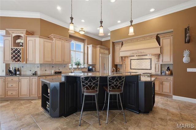 238 Cornwall Drive, Weldon Spring, MO 63304