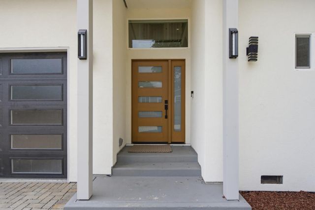 308 Redwood Avenue, Redwood City, CA 94061