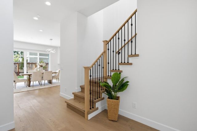 308 Redwood Avenue, Redwood City, CA 94061