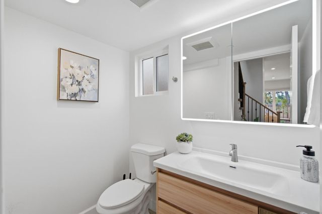 308 Redwood Avenue, Redwood City, CA 94061