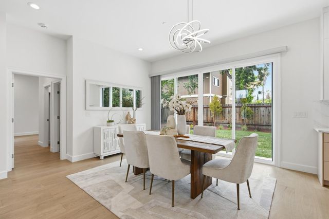 308 Redwood Avenue, Redwood City, CA 94061