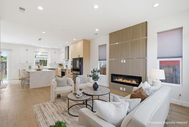 308 Redwood Avenue, Redwood City, CA 94061