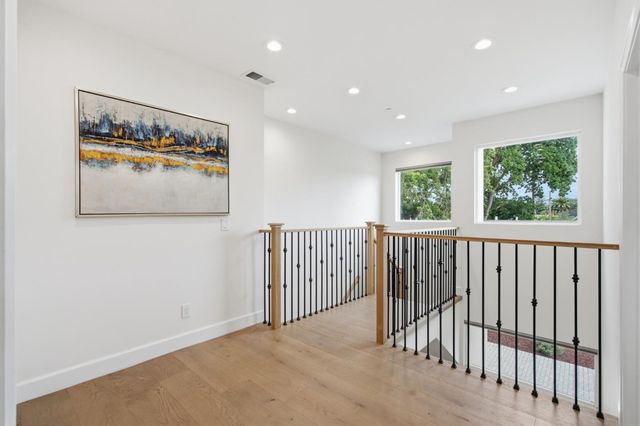 308 Redwood Avenue, Redwood City, CA 94061