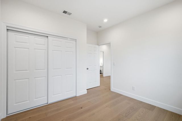 308 Redwood Avenue, Redwood City, CA 94061
