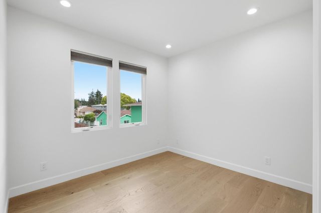 308 Redwood Avenue, Redwood City, CA 94061