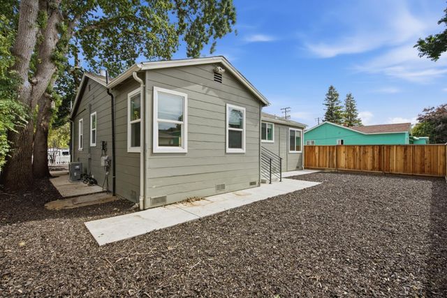 308 Redwood Avenue, Redwood City, CA 94061