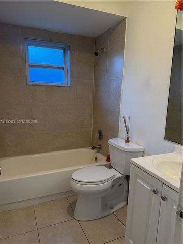 6532 SW 18th Court, North Lauderdale, FL 33068