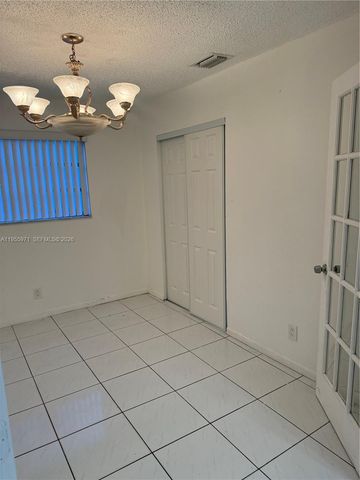 6532 SW 18th Court, North Lauderdale, FL 33068