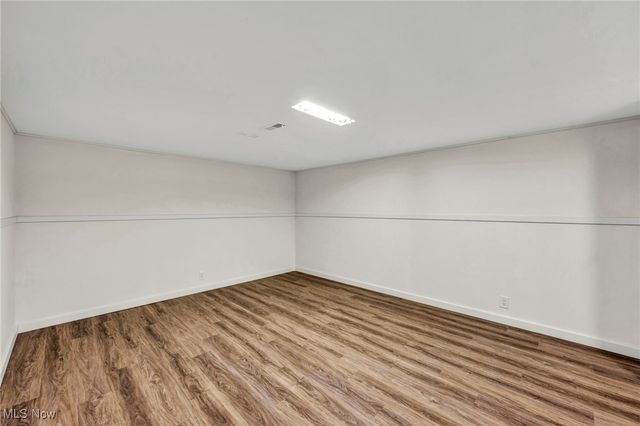 8282 Fairlane Drive, Macedonia, OH 44056