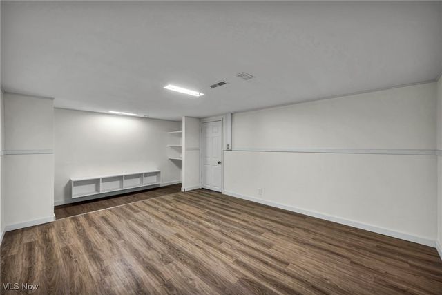 8282 Fairlane Drive, Macedonia, OH 44056