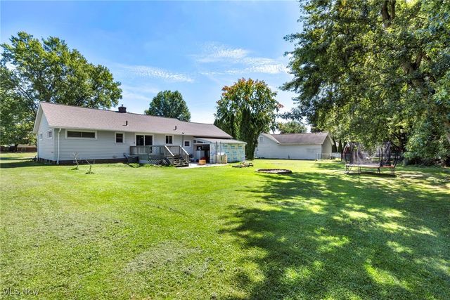 8282 Fairlane Drive, Macedonia, OH 44056