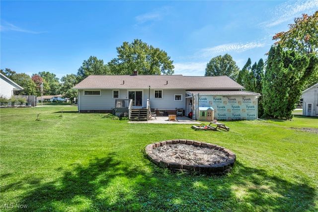 8282 Fairlane Drive, Macedonia, OH 44056