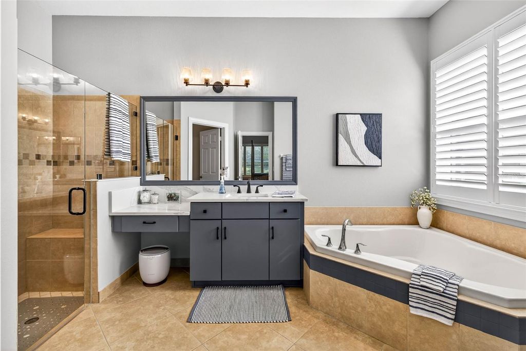 Image 35 of property listing at 15912 COBBLE MILL DRIVE, Wimauma, FL 33598