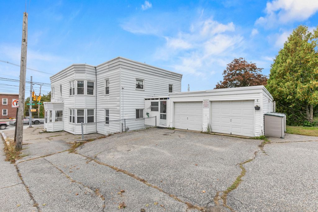 1114 Lisbon Street, Lewiston, ME 04240 — photo 3